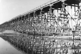 旧一ツ瀬橋の写真