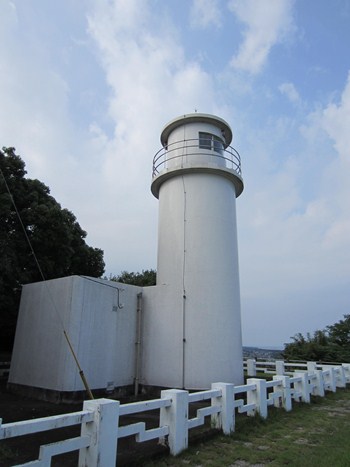 観音山灯台