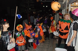 るぴーモール商店街でハロウィンパーティ