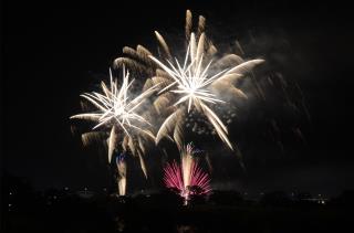 一ツ瀬川花火大会2016