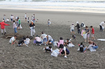 海岸清掃
