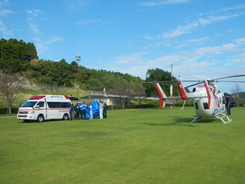 医療行為開始です